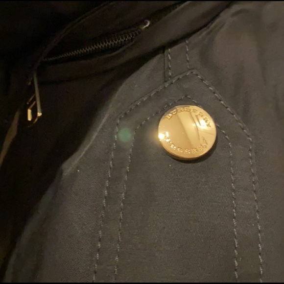 Burberry Harlington Black Zip-Front Hooded Parka - Picture 10 of 16